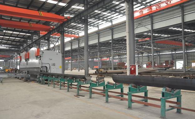 东莞麻豆电影在线观看照明麻豆电影网站,路灯灯杆生产车间