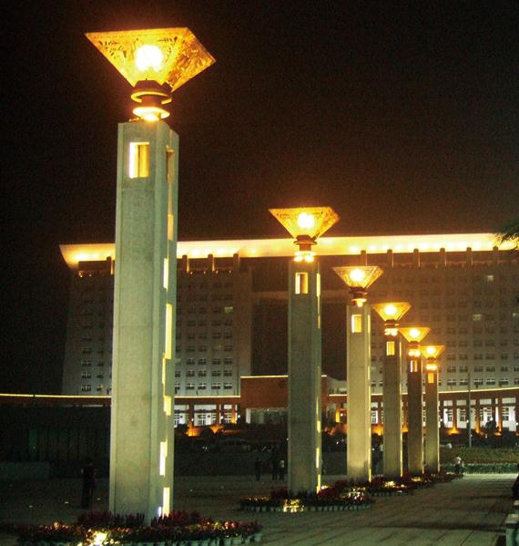 广场久久久永久久久人妻精品麻豆夜景照明案例效果图