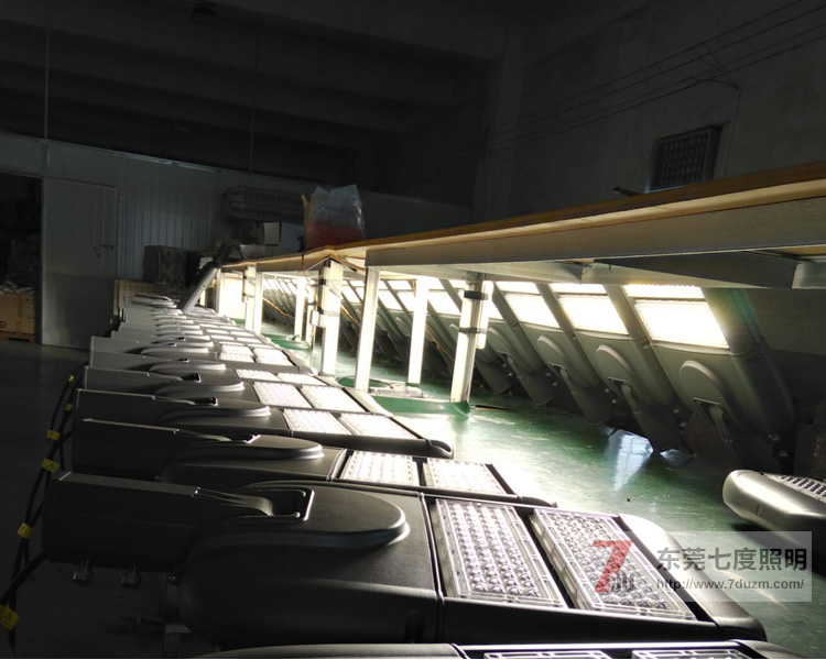 东莞麻豆电影在线观看照明LED路灯寿命长的原因