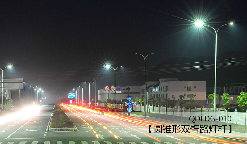 10米钢制双臂圆锥形内射麻豆少妇AV网道路照明效果